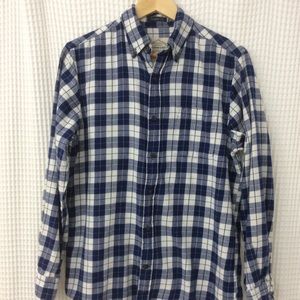 Men’s long sleeve flannel shirt- small